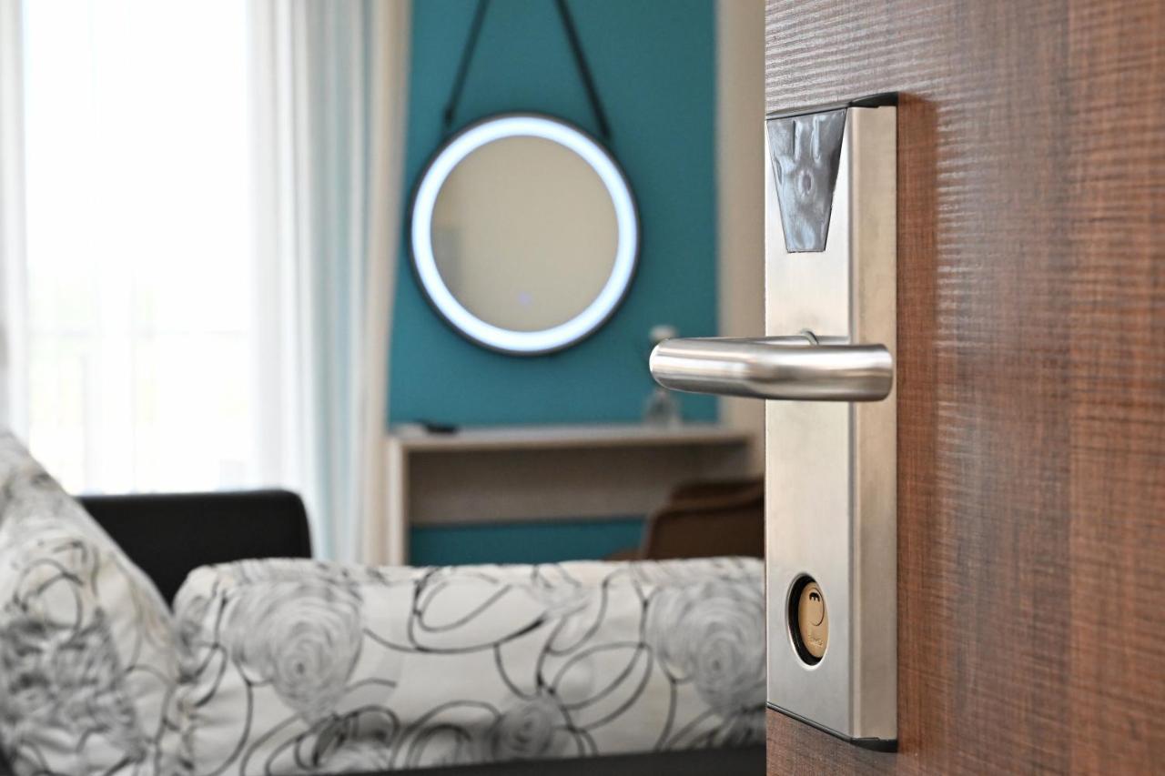 Sinodinos Deluxe Apartments Афитос Экстерьер фото